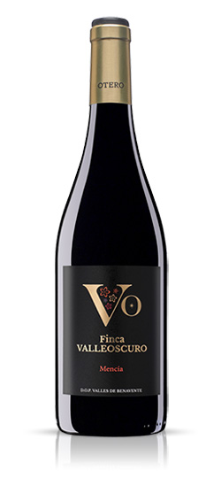 Botella de vino Valleoscuro Mencía de Bodegas Otero